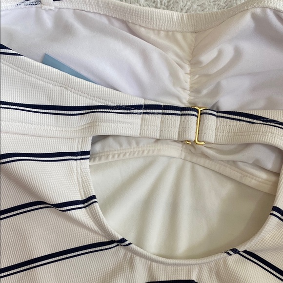 NWT Shade & Shore Striped One Piece Swimsuit with Removable Straps (XL) - Picture 5 of 6